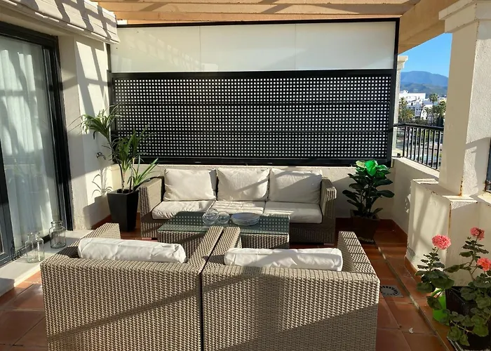 Penthouse With Sea Views In * Marbella